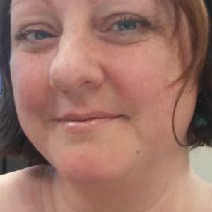 Meet your Posher, Yvette